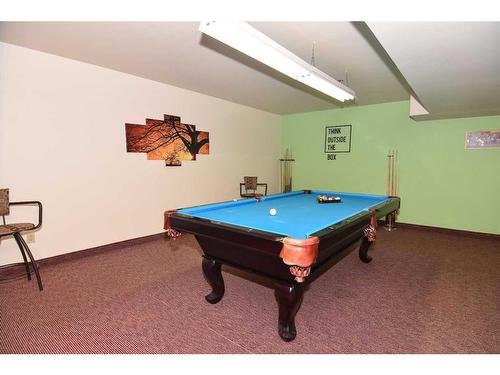 2747 Dovely Park Se, Calgary, AB - Indoor Photo Showing Other Room