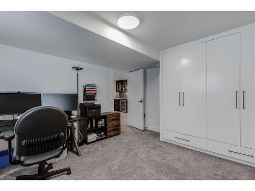 9135 Allison Drive Se, Calgary, AB - Indoor Photo Showing Office