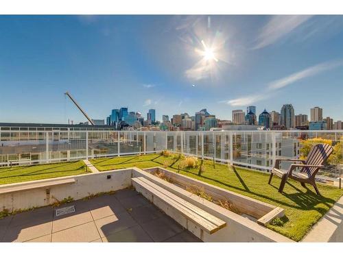 802-1087 2 Avenue Nw, Calgary, AB - Outdoor With View