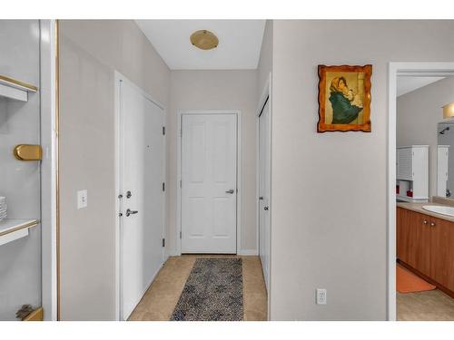 1315-1140 Taradale Drive Ne, Calgary, AB - Indoor Photo Showing Other Room