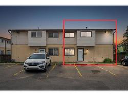 3-4531 7 Avenue SE Calgary, AB T2A 5E4