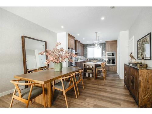 92 Silverton Glen Green Sw, Calgary, AB - Indoor Photo Showing Dining Room