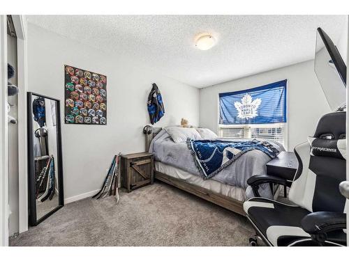 135 Auburn Glen Drive Se, Calgary, AB - Indoor Photo Showing Bedroom