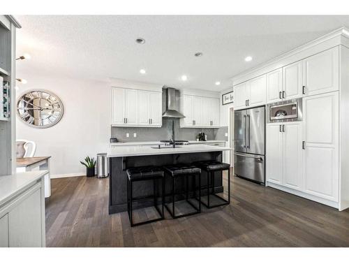 135 Auburn Glen Drive Se, Calgary, AB - Indoor Photo Showing Kitchen