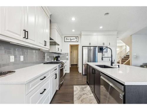 135 Auburn Glen Drive Se, Calgary, AB - Indoor Photo Showing Kitchen With Upgraded Kitchen