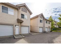 303 Patterson View SW Calgary, AB T3H 3J9