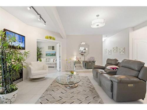 303 Patterson View Sw, Calgary, AB - Indoor Photo Showing Living Room