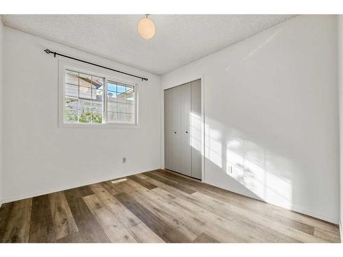 7 Templeson Road Ne, Calgary, AB - Indoor Photo Showing Other Room