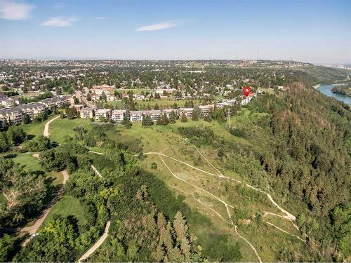 202-312 Cedar Crescent Sw, Calgary, AB - Outdoor With View