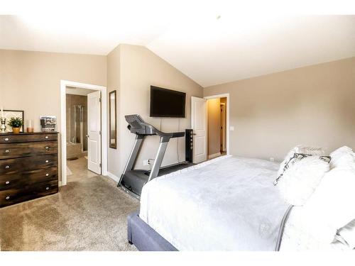 1362 Bayside Drive Sw, Airdrie, AB - Indoor Photo Showing Bedroom