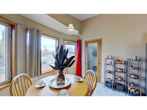 245 Harvest Hills Drive Ne, Calgary, AB - Indoor Photo Showing Dining Room