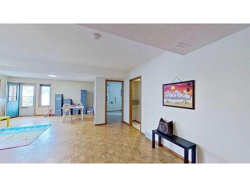 245 Harvest Hills Drive Ne, Calgary, AB - Indoor Photo Showing Other Room