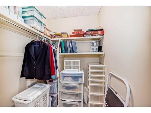 105-3719B 49 Street Nw, Calgary, AB - Indoor With Storage