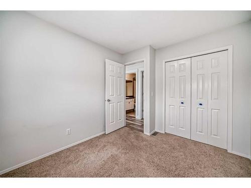 247 Lakeview Cove, Chestermere, AB - Indoor