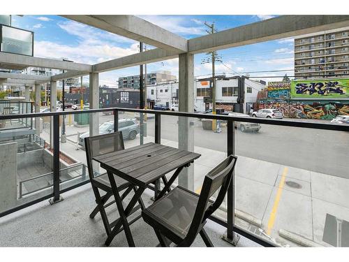 206-327 9A Street Nw, Calgary, AB - Outdoor With Balcony With Exterior