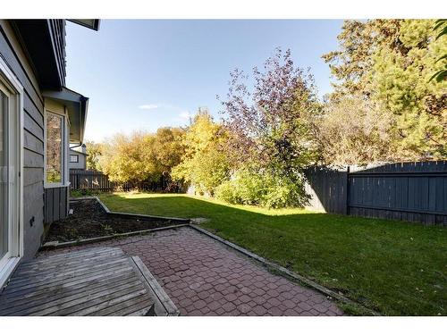 128 Deer Side Place Se, Calgary, AB - Outdoor With Backyard