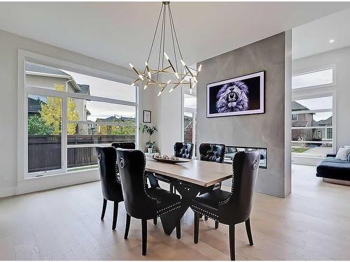 119 Aspen Summit Bay Sw, Calgary, AB - Indoor Photo Showing Dining Room