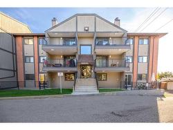 3113-13045 6 Street SW Calgary, AB T2W 5H1