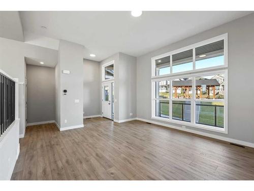 226 Marmot Walk Nw, Calgary, AB - Indoor