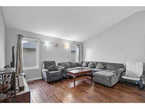 91 Taralea Crescent Ne, Calgary, AB - Indoor Photo Showing Living Room