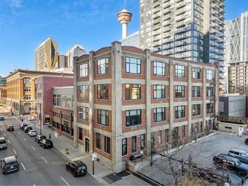 309-220 11 Avenue Se, Calgary, AB - Outdoor With Facade