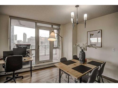 504-325 3 Street Se, Calgary, AB - Indoor Photo Showing Office