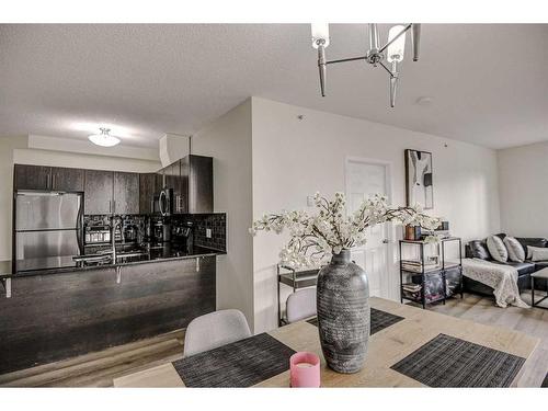 504-325 3 Street Se, Calgary, AB - Indoor