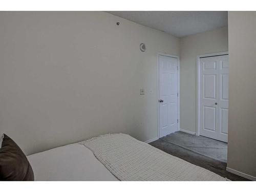 504-325 3 Street Se, Calgary, AB - Indoor Photo Showing Bedroom