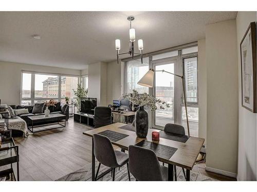 504-325 3 Street Se, Calgary, AB - Indoor