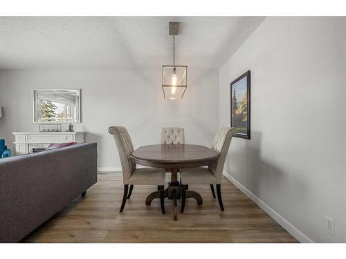 91 Midglen Way Se, Calgary, AB - Indoor Photo Showing Dining Room