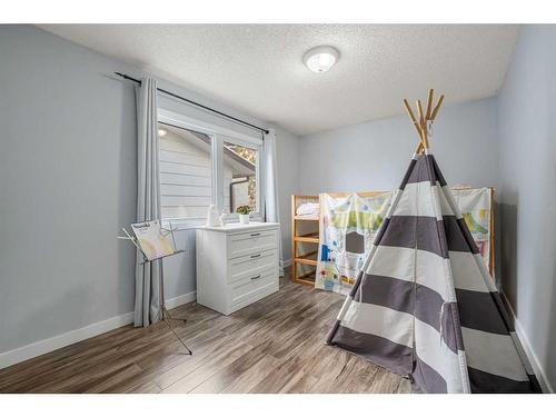 91 Midglen Way Se, Calgary, AB - Indoor