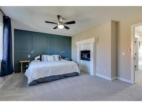 530 Tuscany Ravine Road Nw, Calgary, AB - Indoor Photo Showing Bedroom