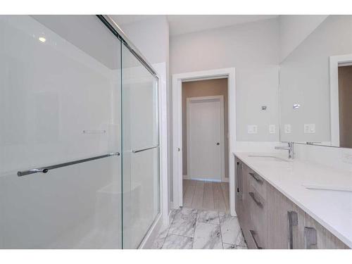 2309-60 Skyview Ranch Road Ne, Calgary, AB - Indoor Photo Showing Bathroom