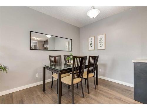 707-111 14 Avenue Se, Calgary, AB - Indoor Photo Showing Dining Room