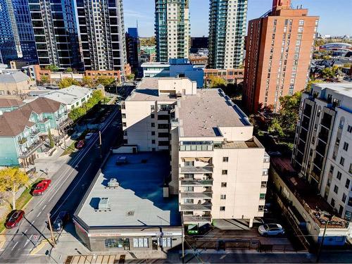 707-111 14 Avenue Se, Calgary, AB - Outdoor With Facade