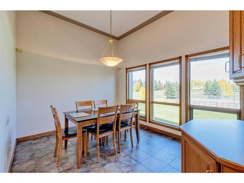 15 Taylor Bay, Rural Rocky View County, AB - Indoor Photo Showing Dining Room