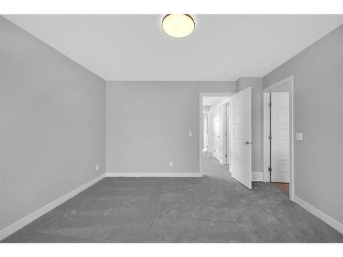 411 Sora Boulevard Se, Calgary, AB - Indoor Photo Showing Other Room