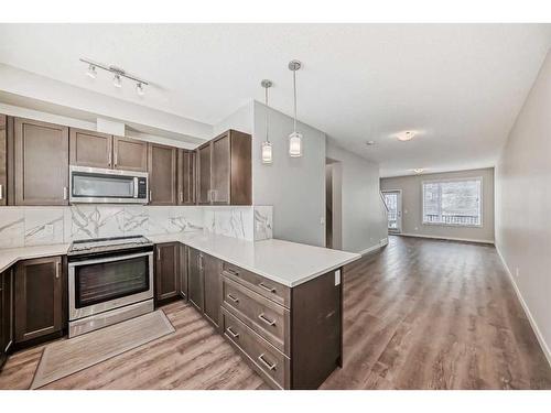 138-301 Redstone Boulevard Ne, Calgary, AB - Indoor Photo Showing Kitchen