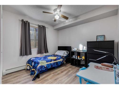 2120-60 Panatella Street Nw, Calgary, AB - Indoor Photo Showing Bedroom