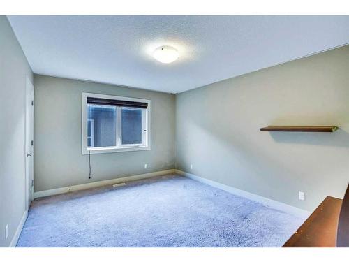 94 Panton View Nw, Calgary, AB - Indoor Photo Showing Other Room