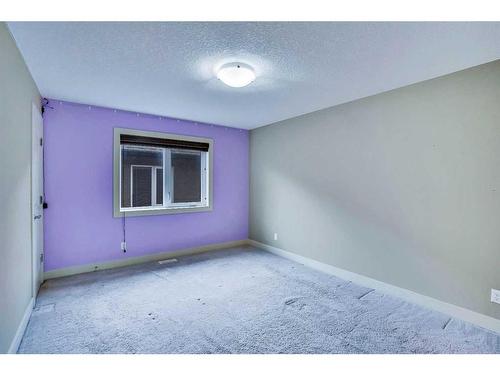 94 Panton View Nw, Calgary, AB - Indoor Photo Showing Other Room