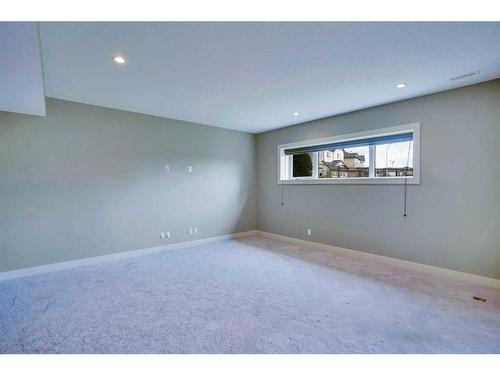 94 Panton View Nw, Calgary, AB - Indoor Photo Showing Other Room