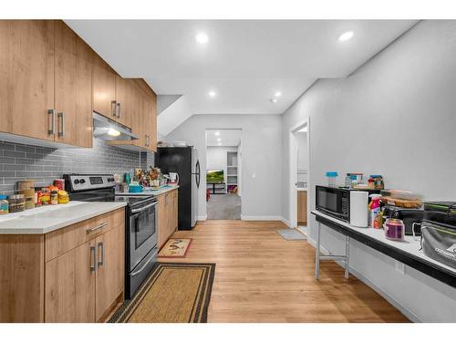 89 Saddlestone Place Ne, Calgary, AB - Indoor Photo Showing Kitchen With Upgraded Kitchen