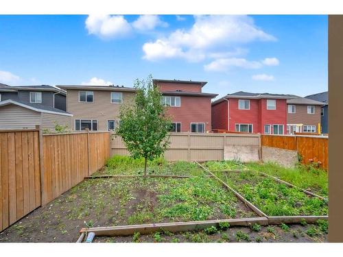 89 Saddlestone Place Ne, Calgary, AB - Outdoor