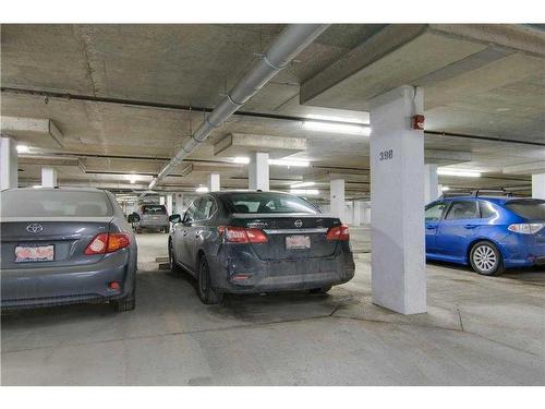 322-20 Royal Oak Plaza Nw, Calgary, AB - Indoor Photo Showing Garage