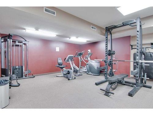 322-20 Royal Oak Plaza Nw, Calgary, AB - Indoor Photo Showing Gym Room