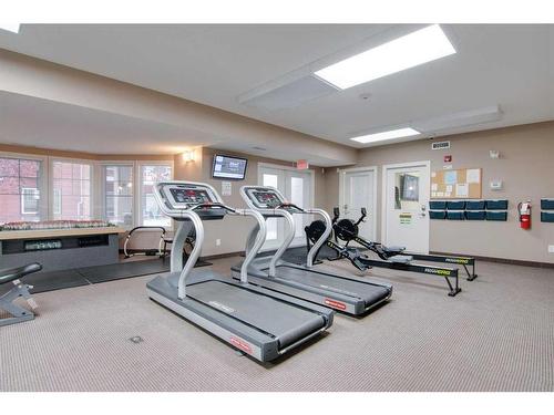 322-20 Royal Oak Plaza Nw, Calgary, AB - Indoor Photo Showing Gym Room