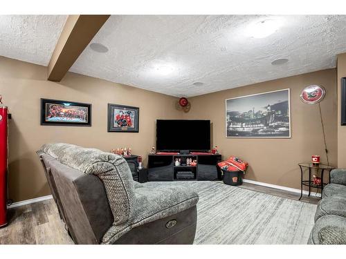 60 Riverbirch Court Se, Calgary, AB - Indoor