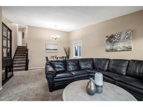 60 Riverbirch Court Se, Calgary, AB - Indoor Photo Showing Living Room