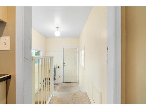 417 22 Avenue Nw, Calgary, AB - Indoor Photo Showing Other Room